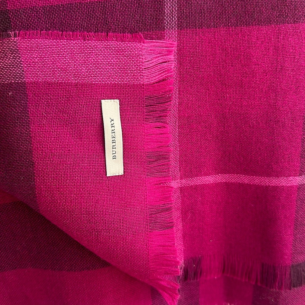 Burberry Burgundy Nova Check Wool Cashmere Scarf - Picture 5 of 7